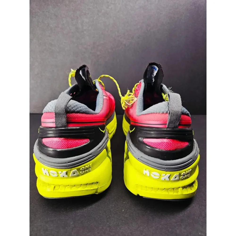 Hoka Women 7.5 Comfy footwear